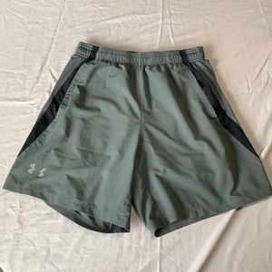 Men’s UA Swift 7inch shorts - medium